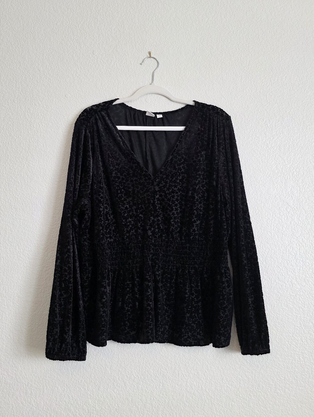 GAP Black Velvet Burnout Peplum Blouse Long Sleeve XL